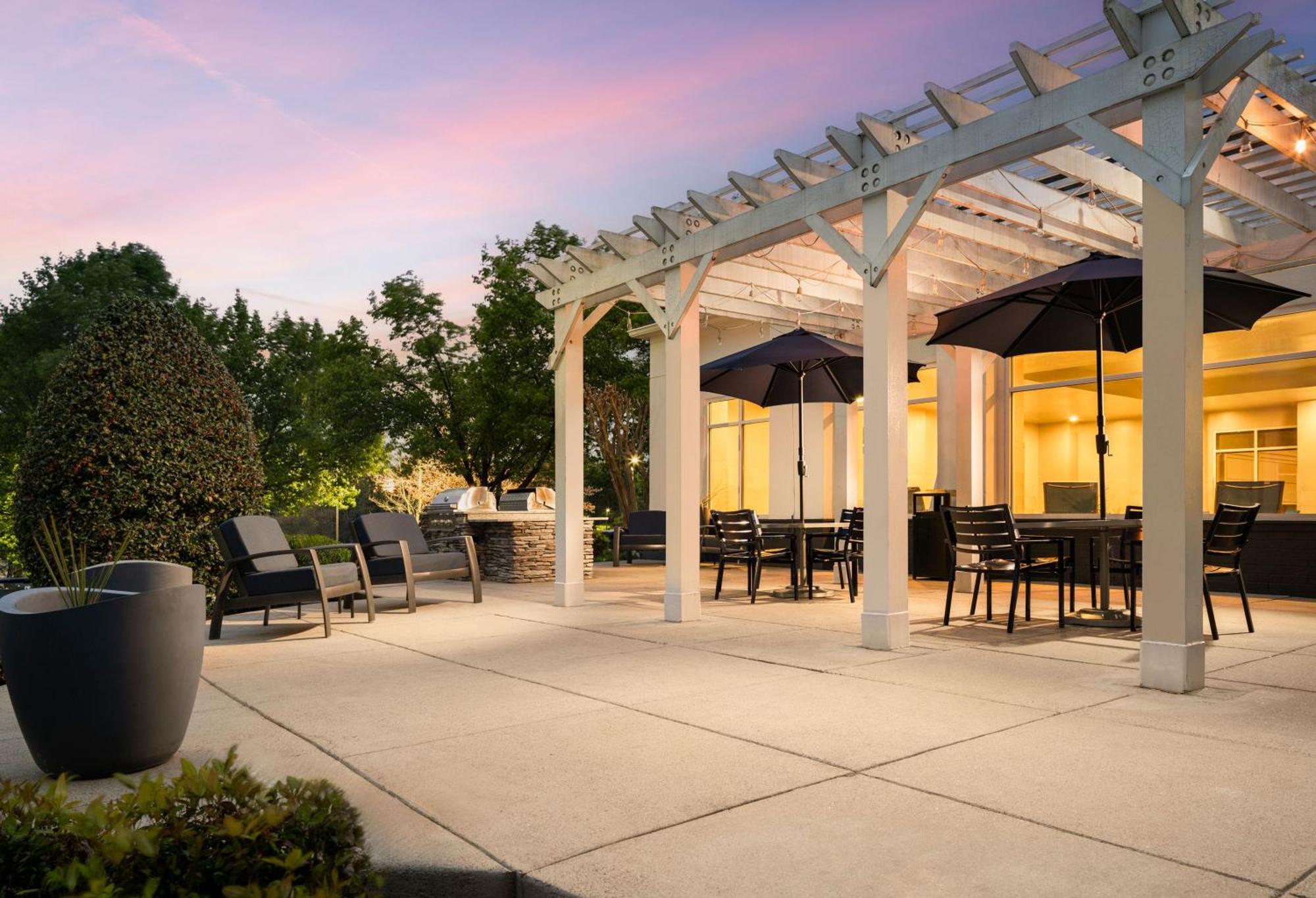 Homewood Suites By Hilton Chester Exterior foto